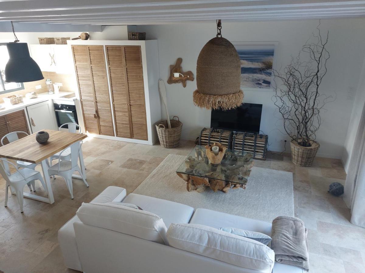Locations Nos Iles Villa Сен-Жан-де-Мон Екстериор снимка