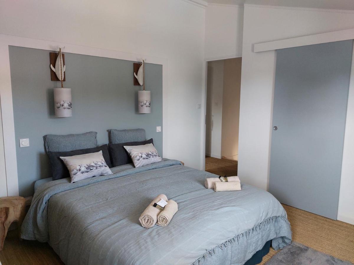 Locations Nos Iles Villa Сен-Жан-де-Мон Екстериор снимка