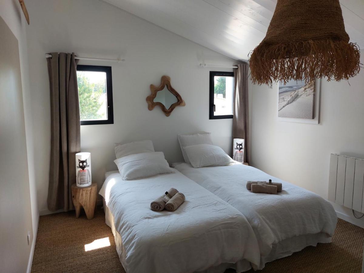 Locations Nos Iles Villa Сен-Жан-де-Мон Екстериор снимка