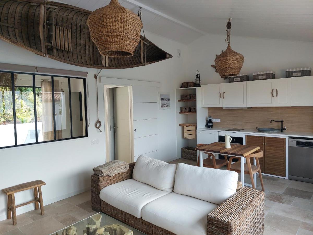 Locations Nos Iles Villa Сен-Жан-де-Мон Екстериор снимка