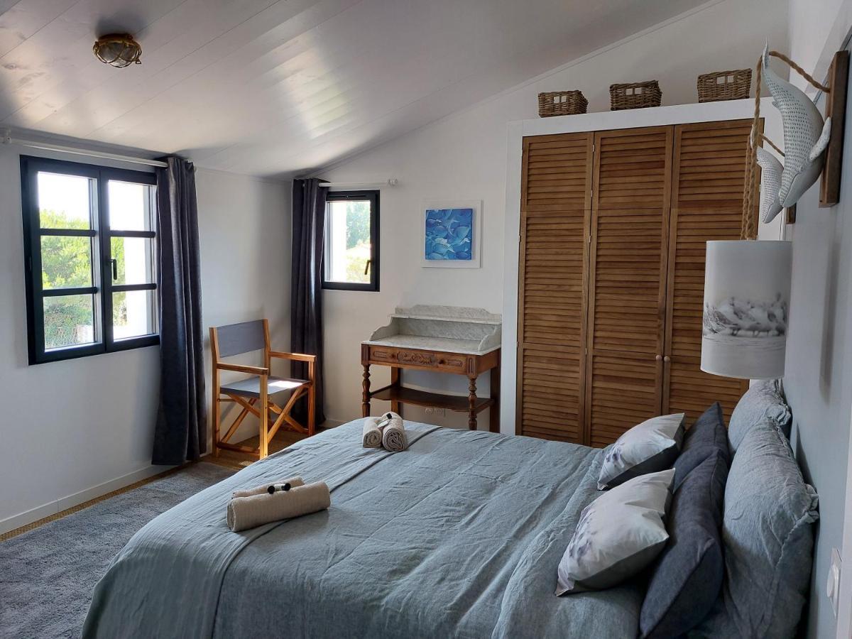 Locations Nos Iles Villa Сен-Жан-де-Мон Екстериор снимка