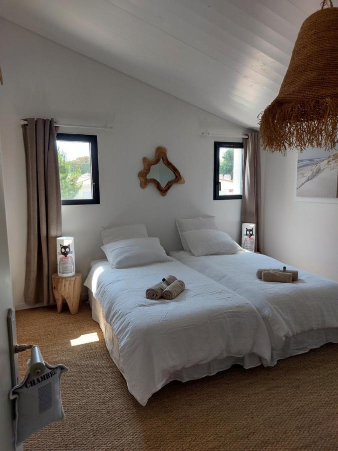 Locations Nos Iles Villa Сен-Жан-де-Мон Екстериор снимка