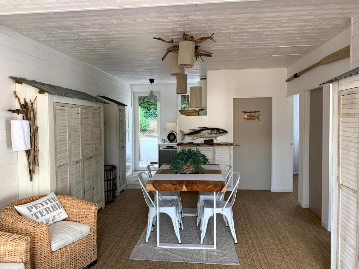 Locations Nos Iles Villa Сен-Жан-де-Мон Екстериор снимка